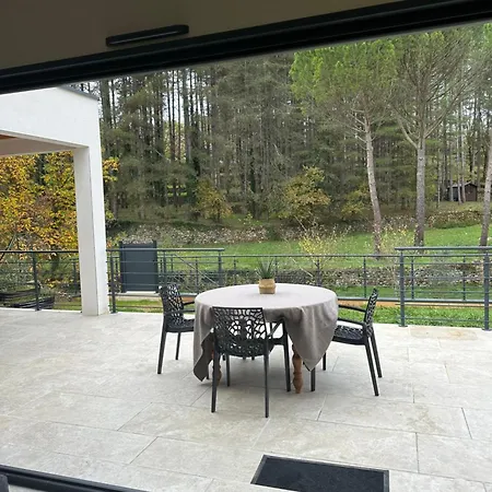 Villa Les Pins Chambonas